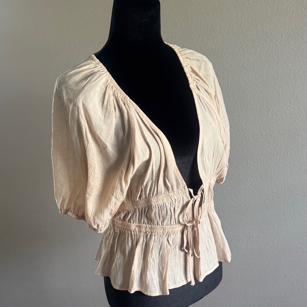 Chic Cream Tie-Front Blouse